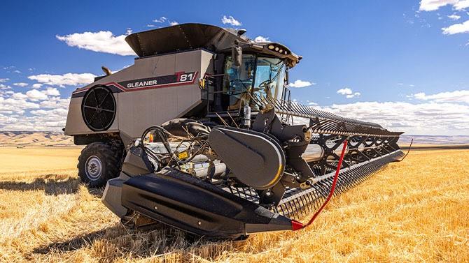 Gleaner T Series Combine Harvesters
